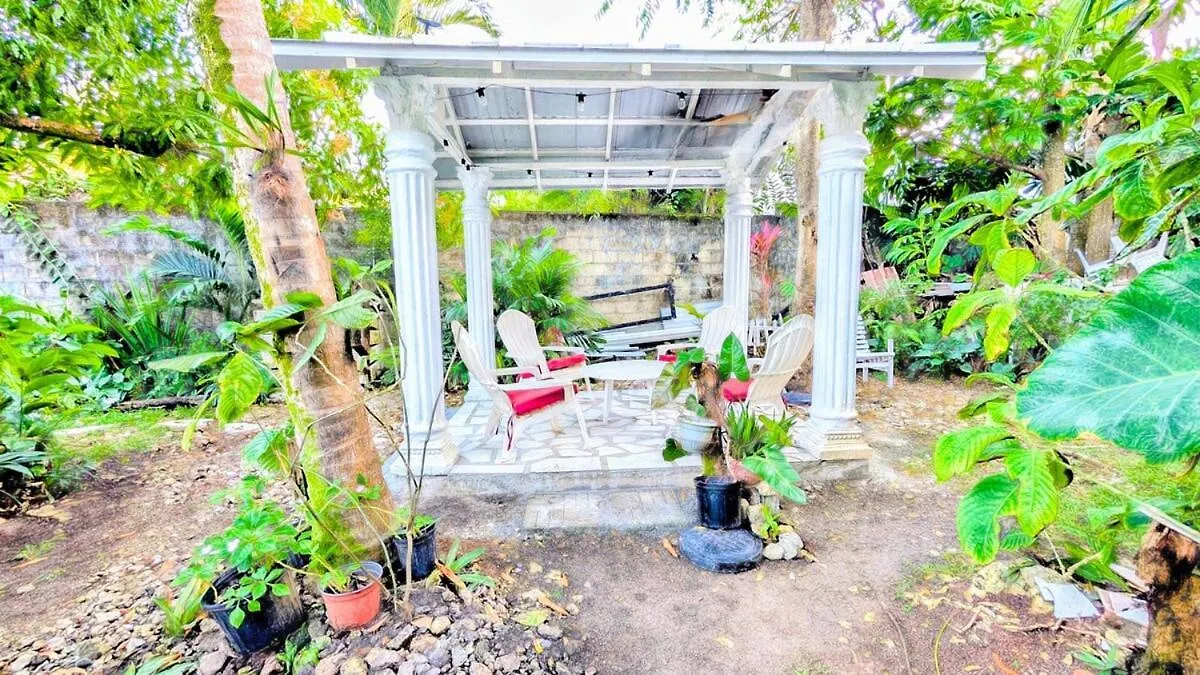 Apartamento Vista Azul- Cozy Ground Floor Retreat Port Antonio